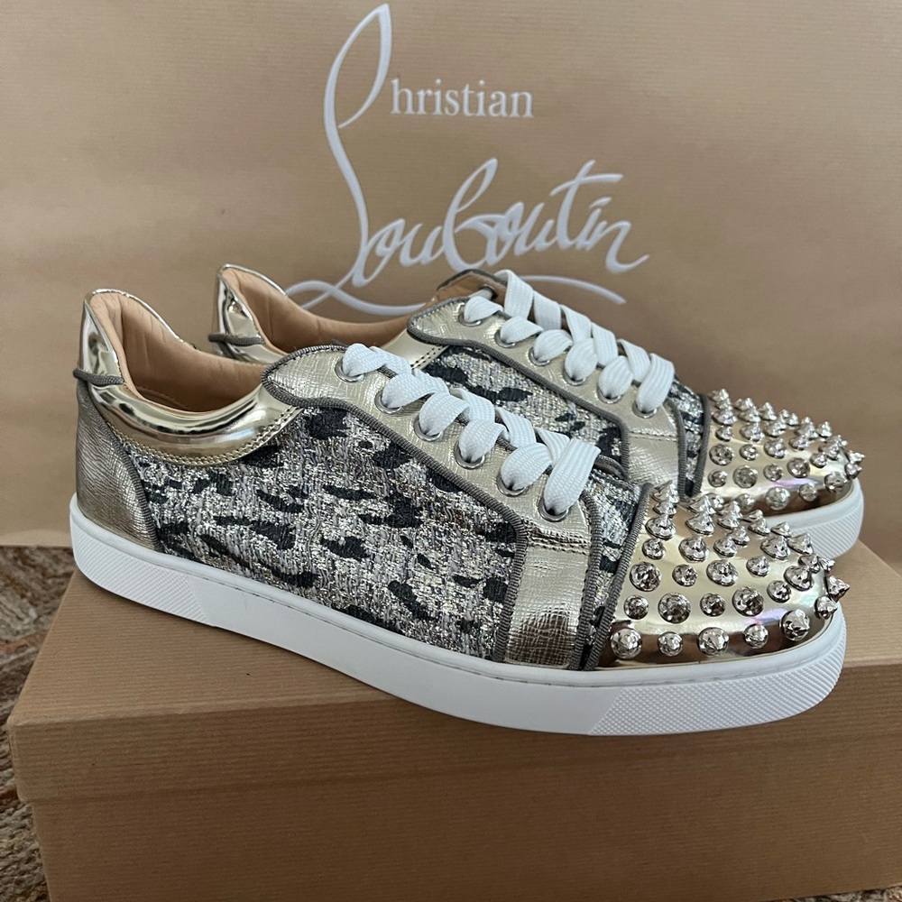 Vieira spikes flat size 41.5 womens
